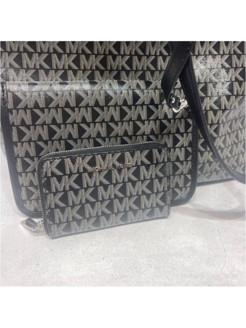 Michael Kors Eliza XL Tote + Pouch & Wallet Set MK Signature Logo Black Metallic - Picture 6 of 10